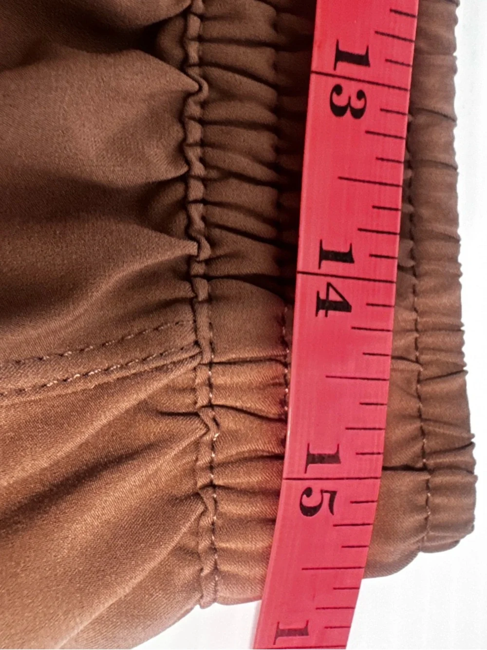 Vuori Men's Course Run Short Terracotta 5” inseam Size Large - Picture 13 of 16